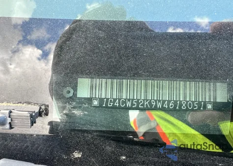 1998 Buick Park Avenue from USA, damaged, VIN 1G4CW52K8W4918051